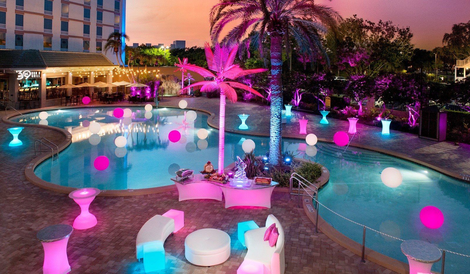 rosen-plaza-2